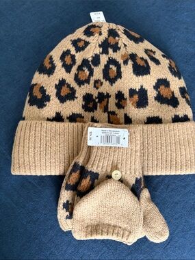 NWT Gap Kids CashSoft Leopard Print Beanie & Mittens Set
